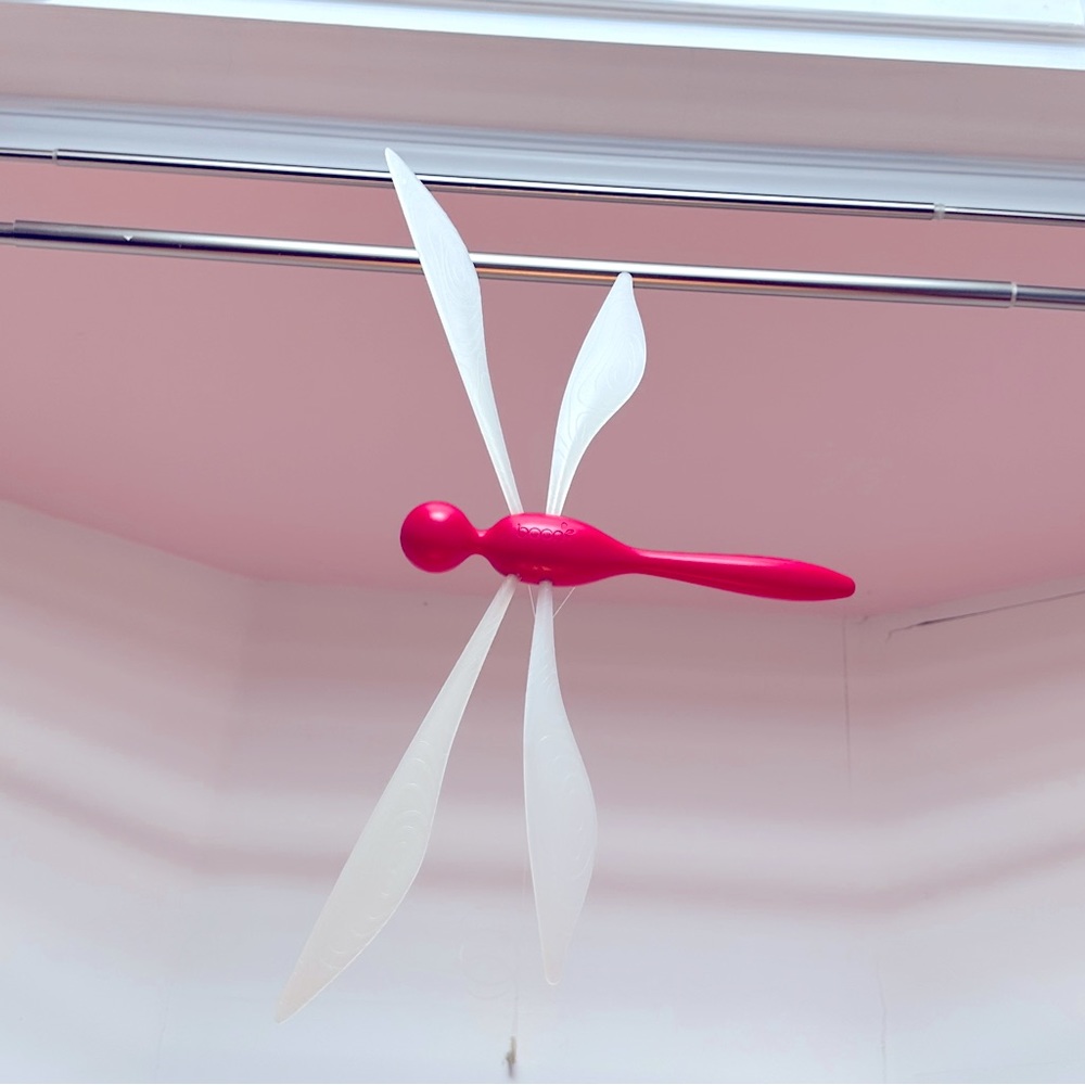 🆓📦 Boon Ceiling Mounted Dragon Fly Mobile - Rare Find